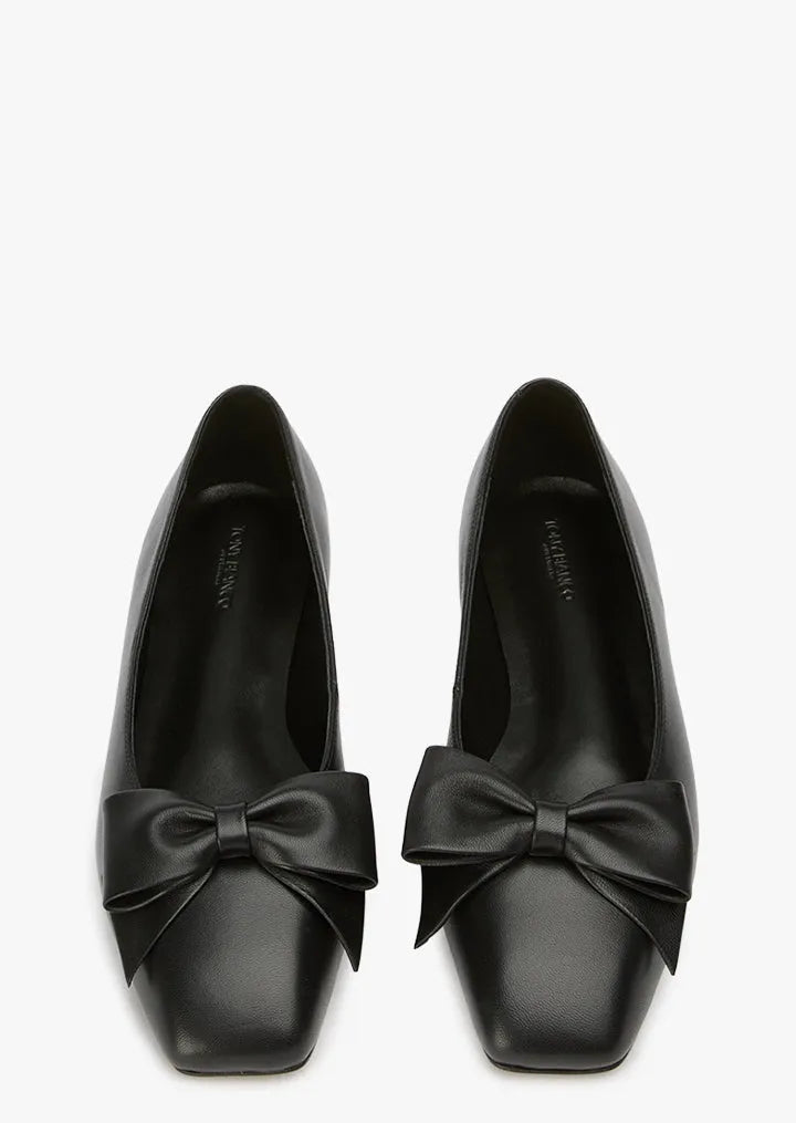 Bettina Black Nappa