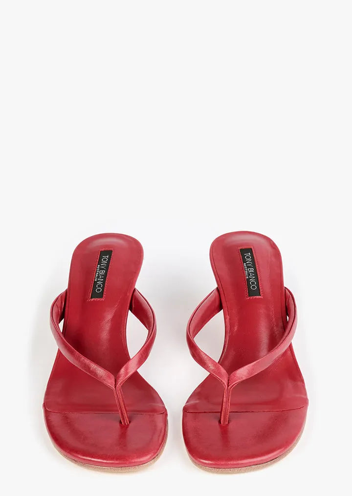 Edgy Scarlet Vintage