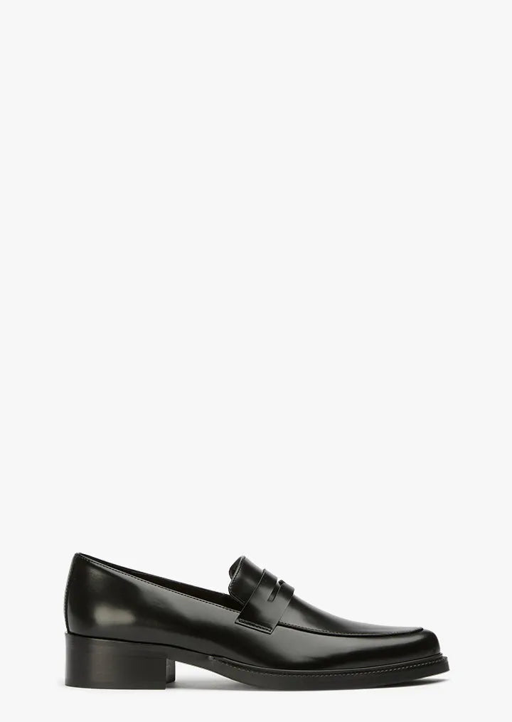 Delia Black Hi Shine
