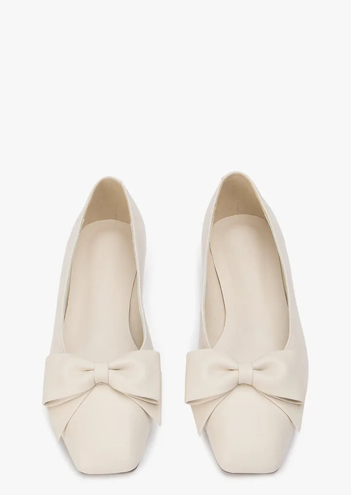 Bettina Dove Nappa