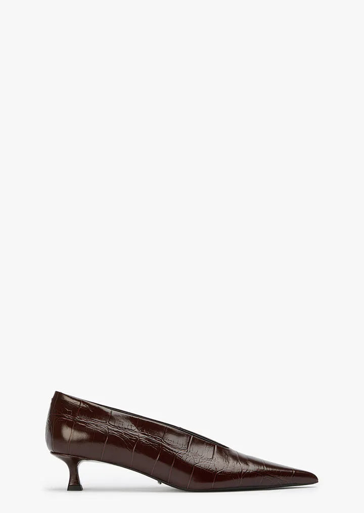 Cherry Vino Croco