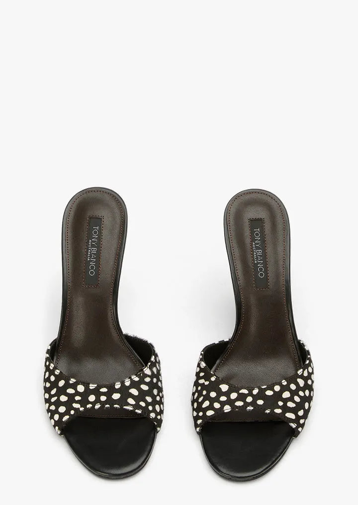 Matisse Black Speckle