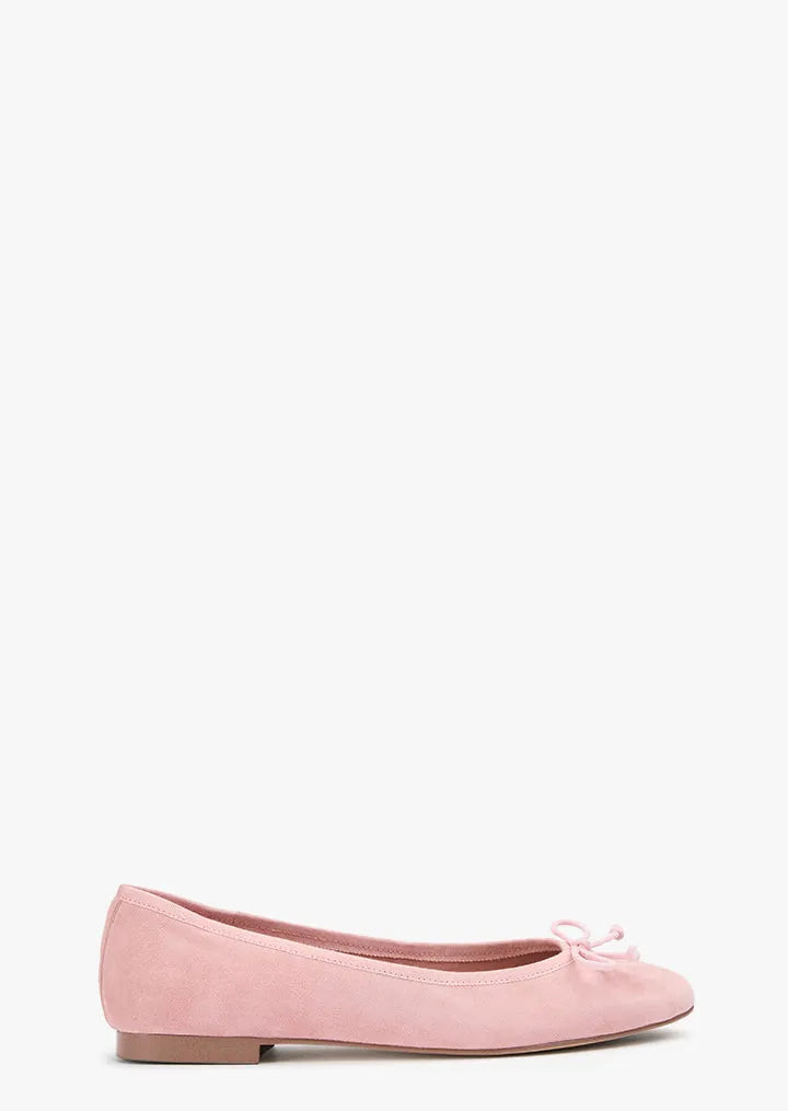 Comma Blossom Suede