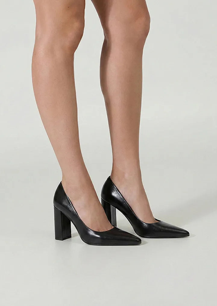 Fifi Black Valencia