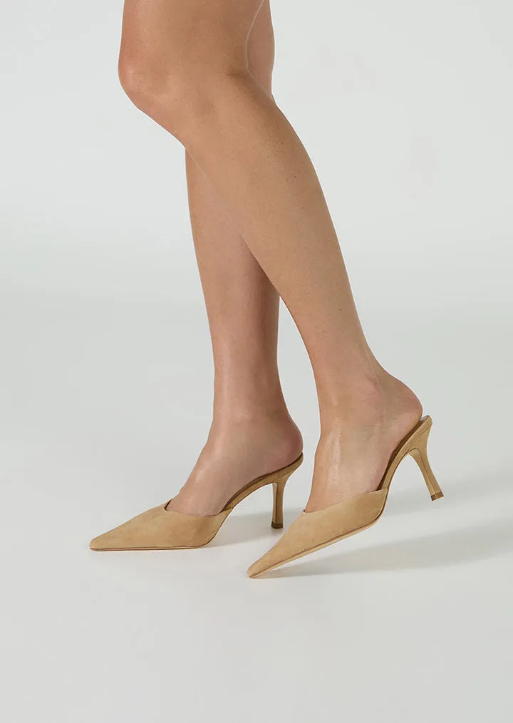 Sicily Wheat Suede