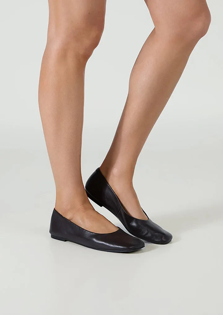 Celeste Chocolate Nappa