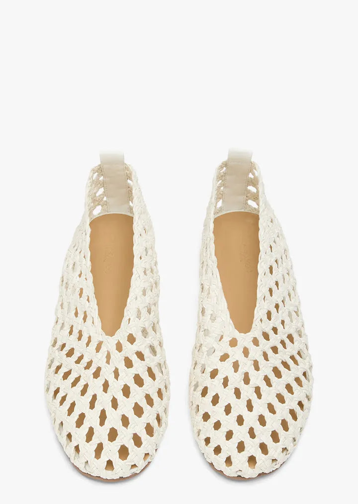 Cheeky White Weave