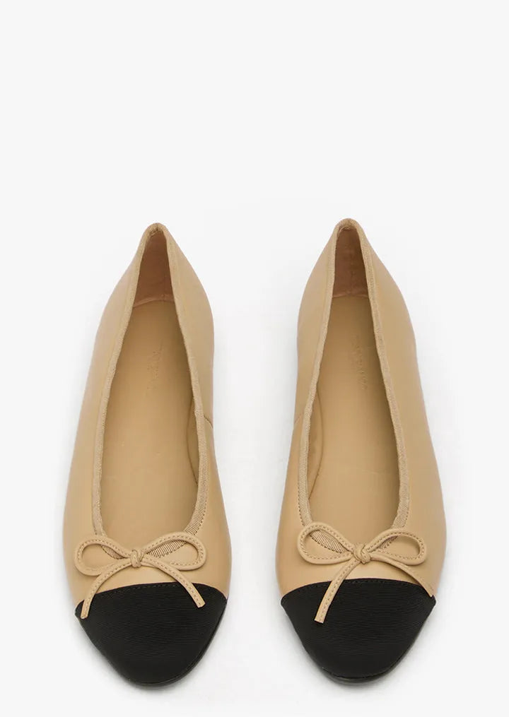 Robyn Sand Nappa/Black Grosgrain