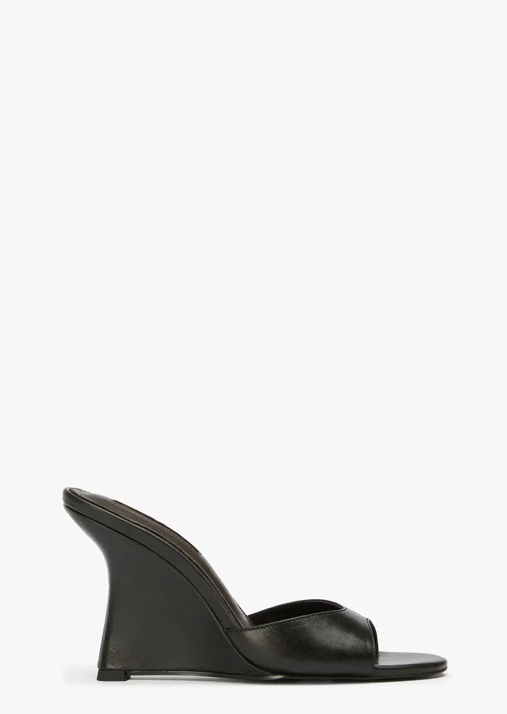 Matisse Black Vintage