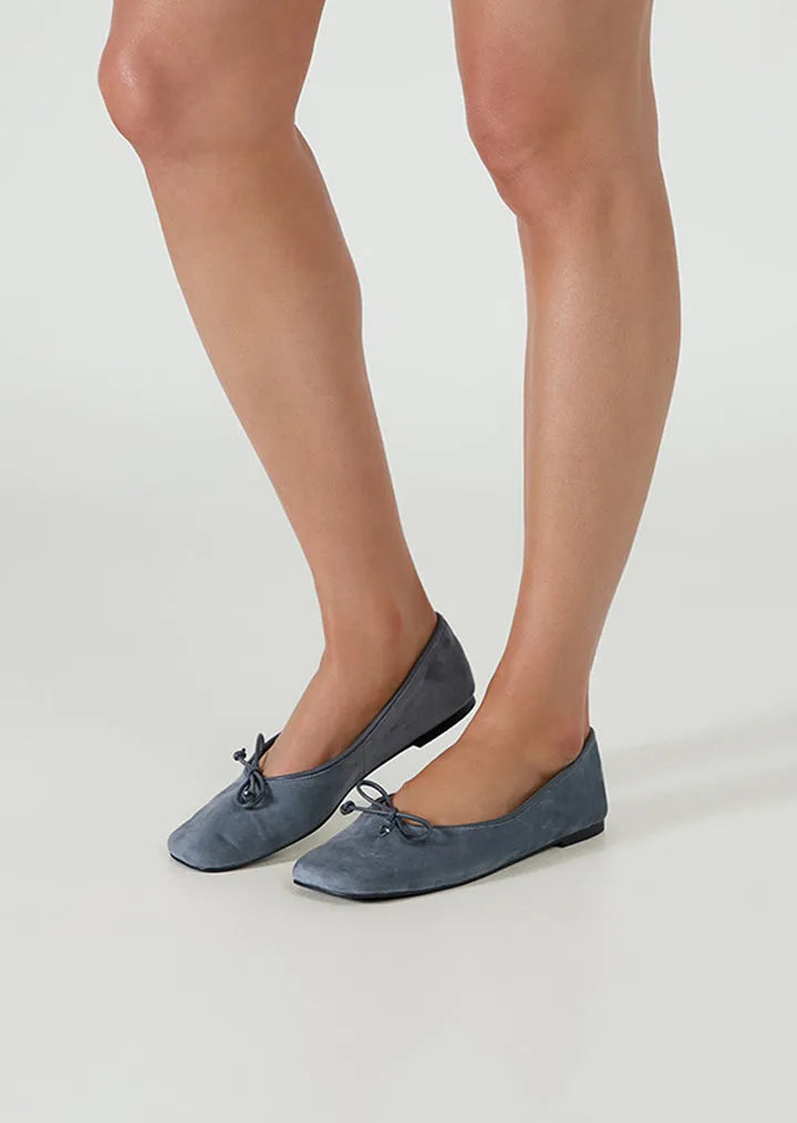 Cappi Steel Suede