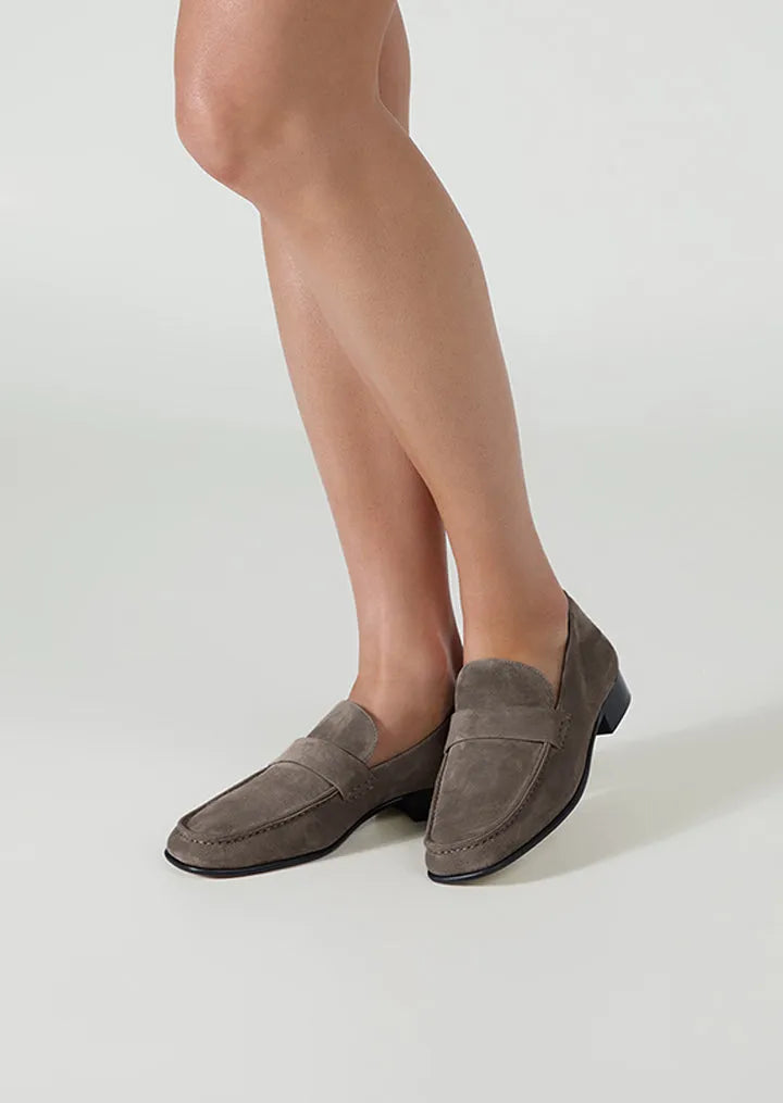 Gigi Ashen Suede