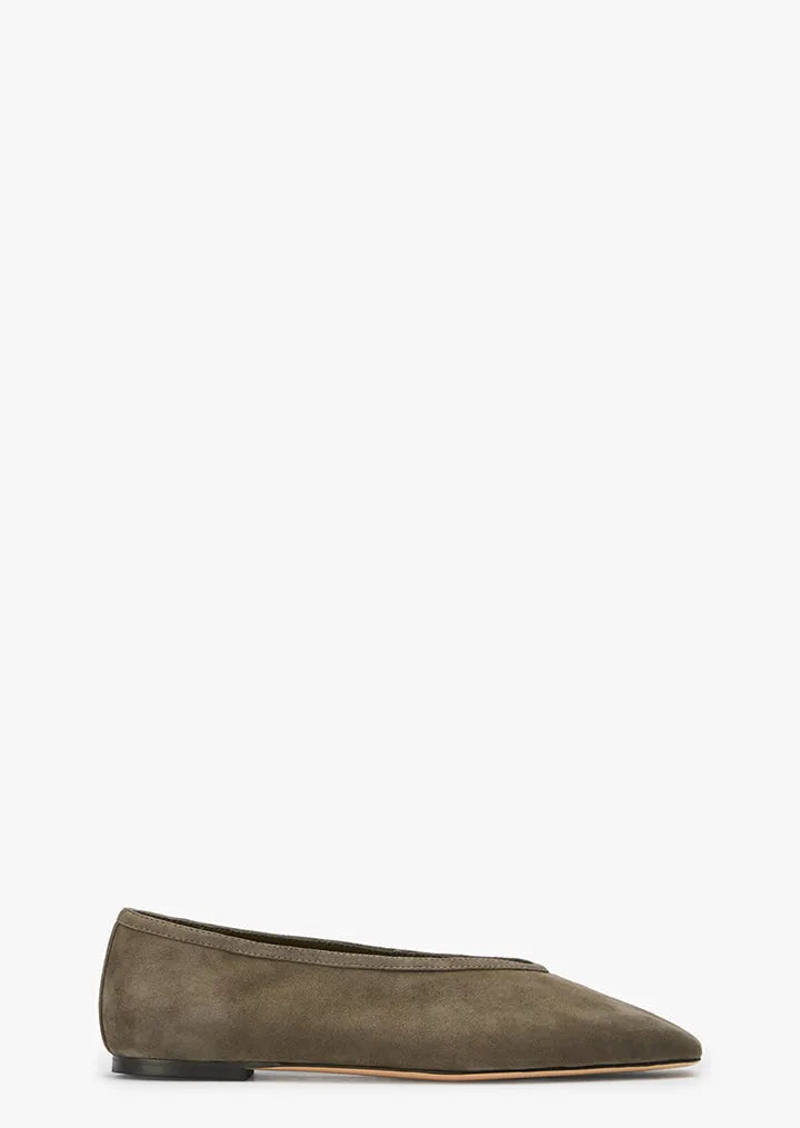 Bianca Cemento Suede