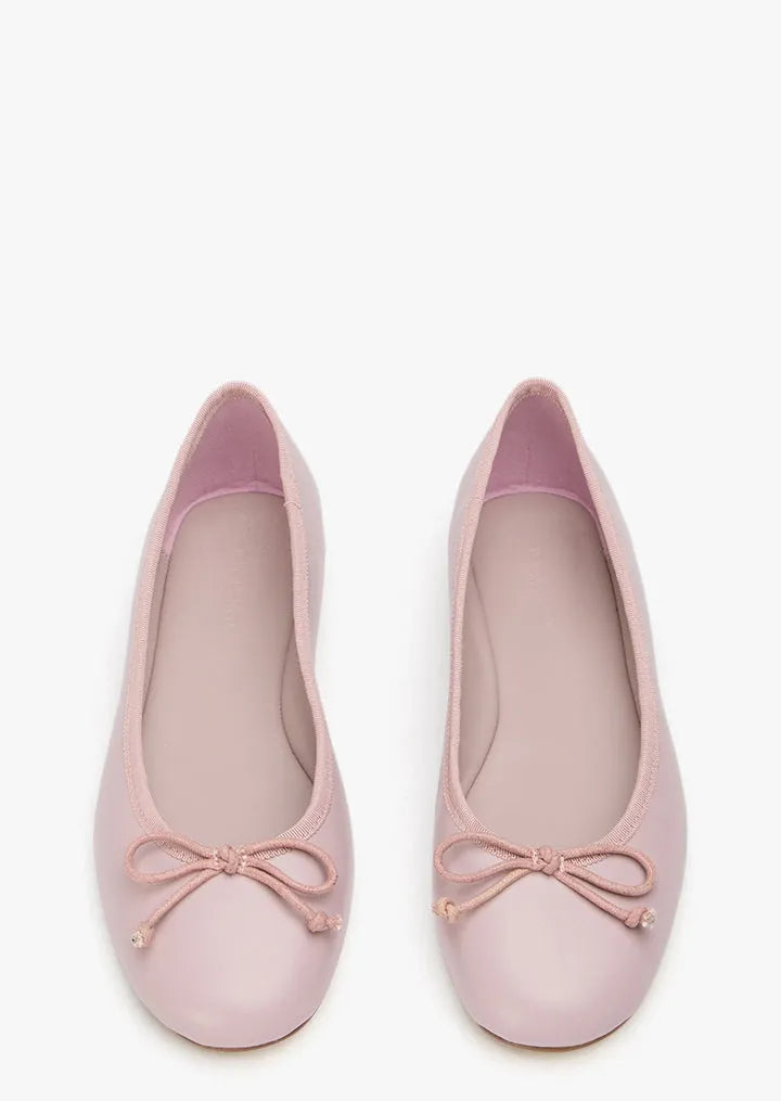 Comma Petal Nappa