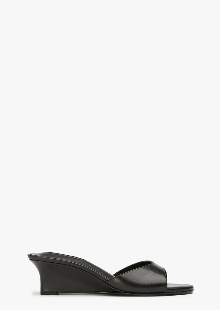Ember Black Vintage